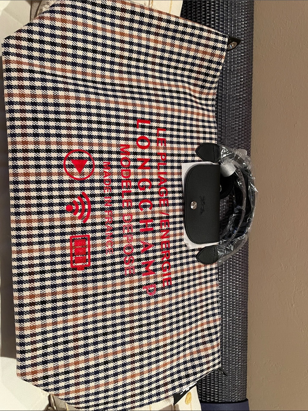 Brand new Longchamp Houndstooth Tote with Black Trim and Red Logo